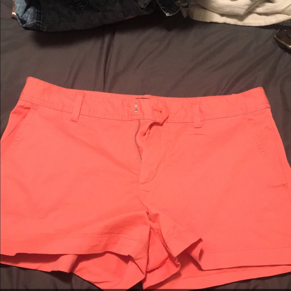 Gap shorts